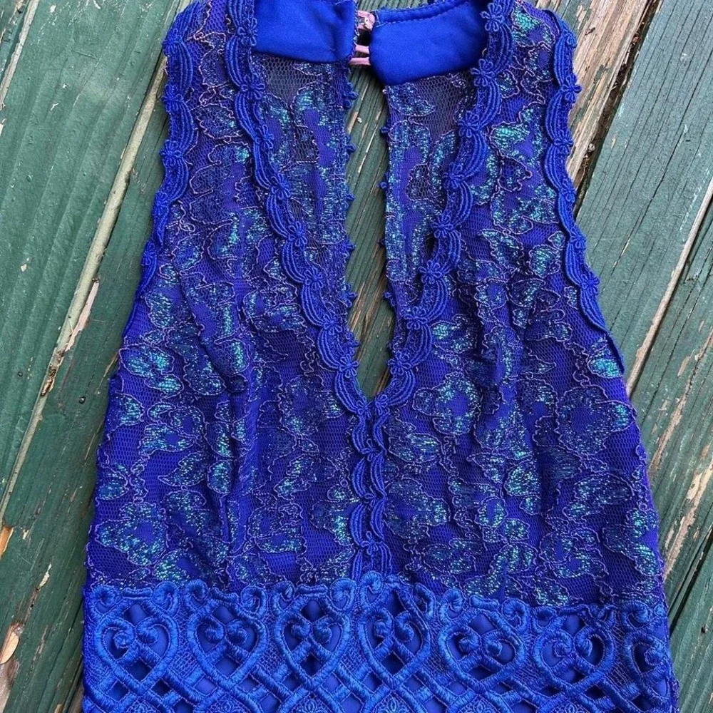 Sherri Hill‎ Royal Blue Lace Keyhole Cocktail Dress Shimmer Crochet Waist